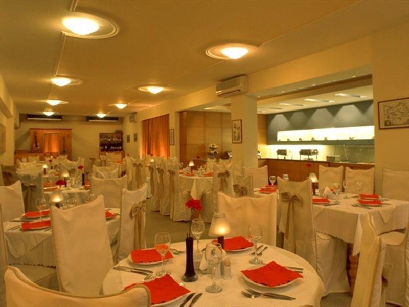 Dolfin Otel Tolón Dış mekan fotoğraf